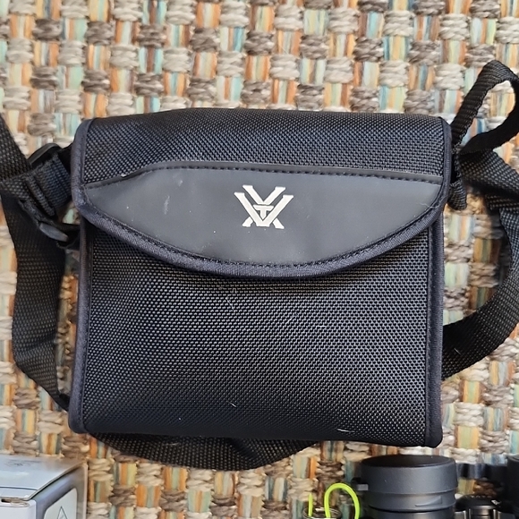 Raptor 10x32 Binoculars - Picture 5 of 5